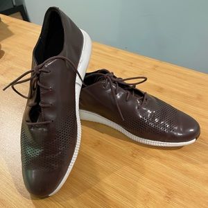 Cole Haan Zerogrand size 10